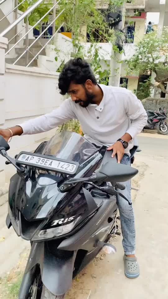 @Vickyvikram143