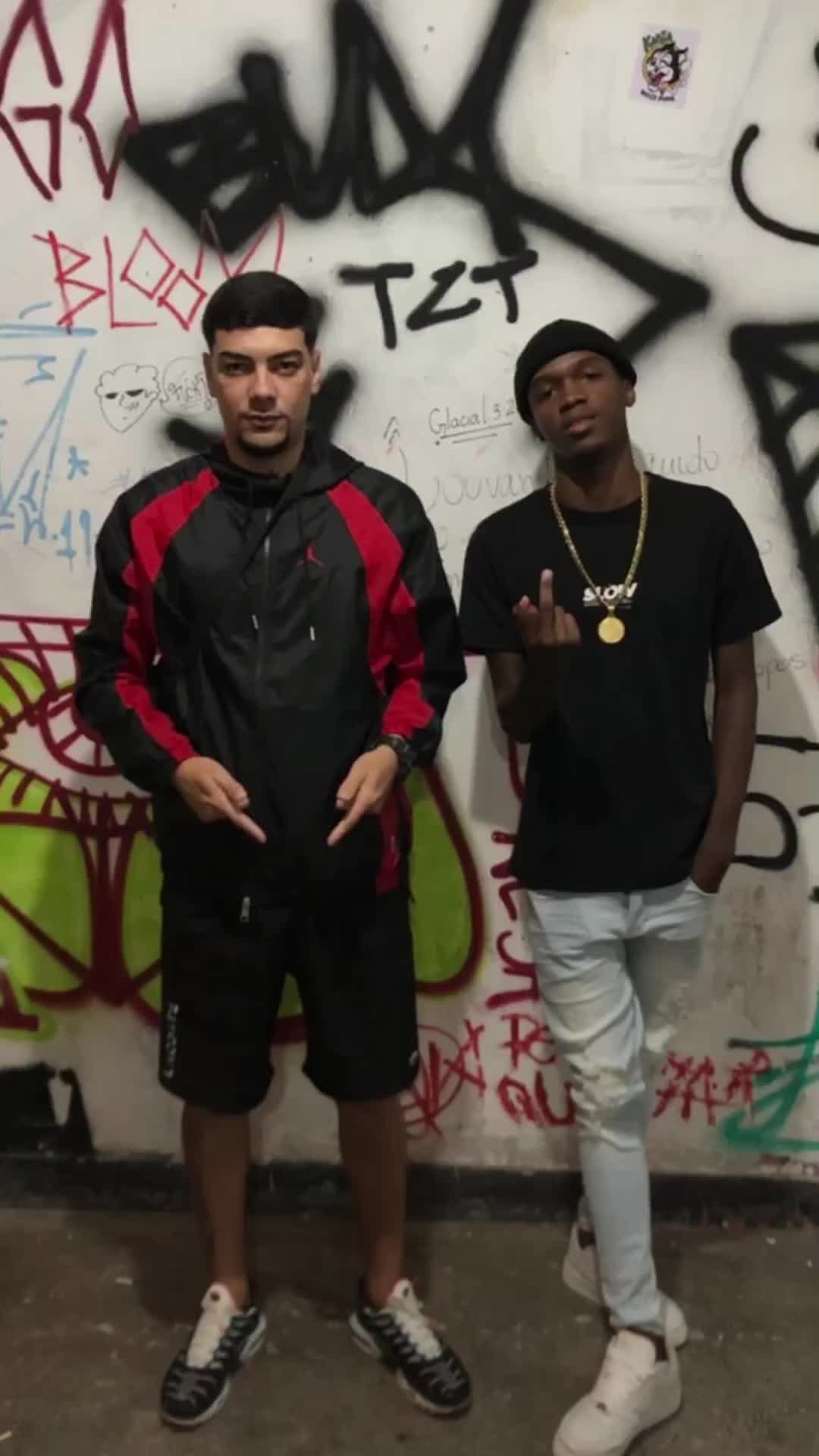 @AçúK
