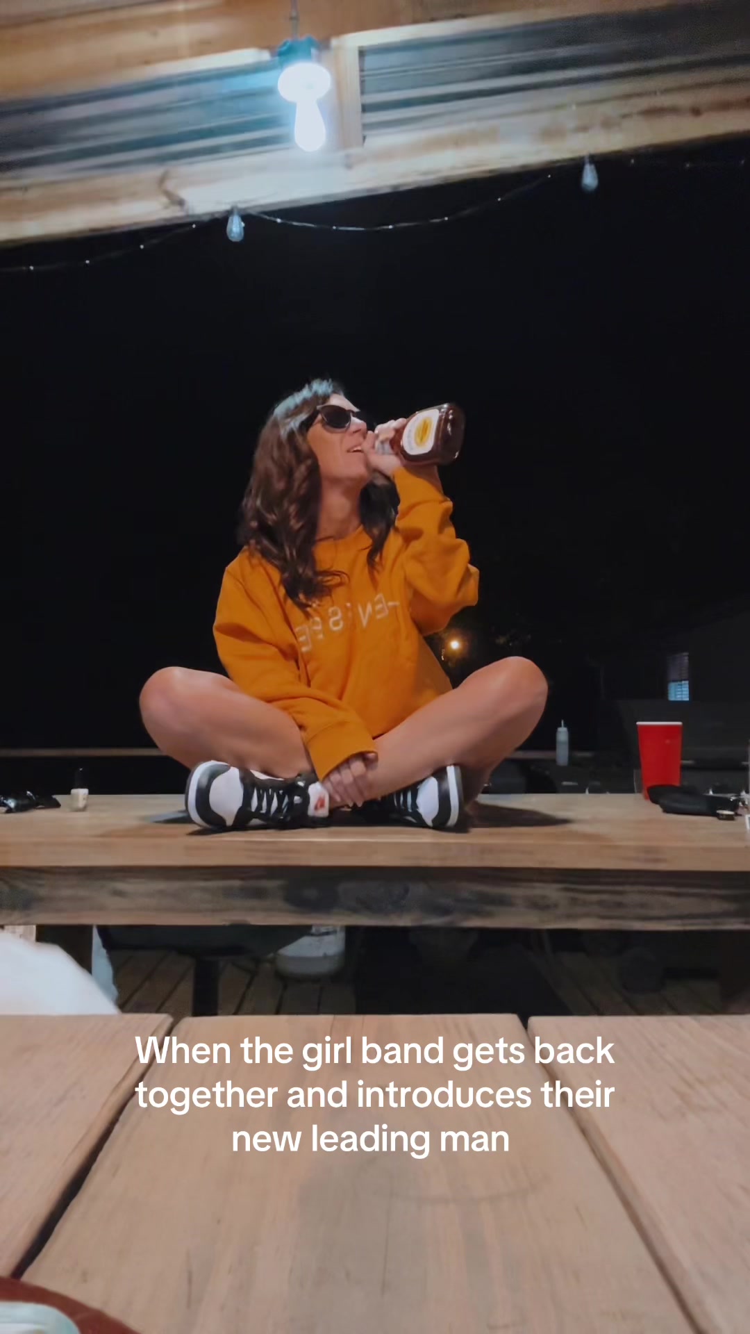 @T