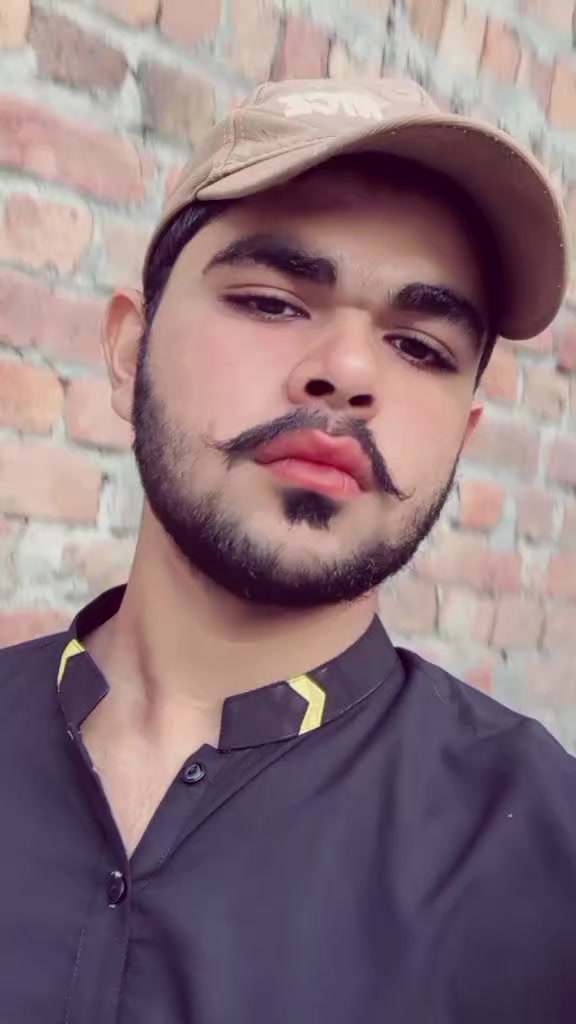 @SADA bahar 🖤❤️😊