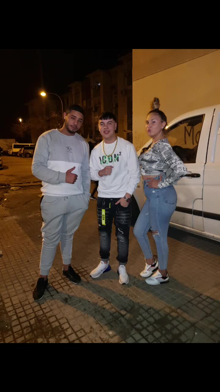 @Antonio y coraima