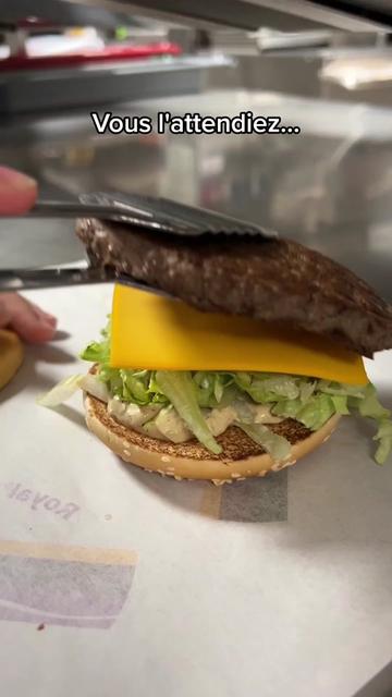 @McDonald’s Paris
