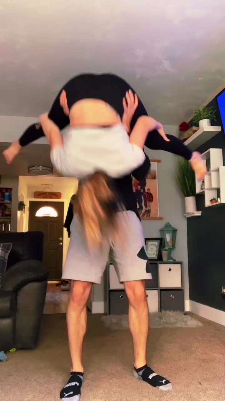 @Mamalemonss