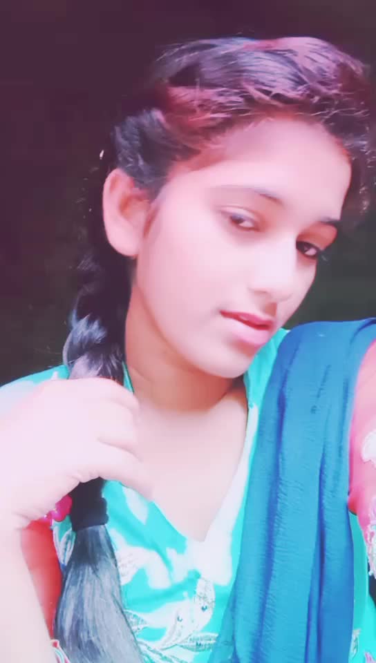 @innocent girl 😘😍😘