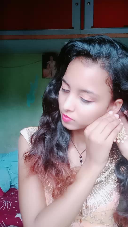 @ananya_here 😊😊