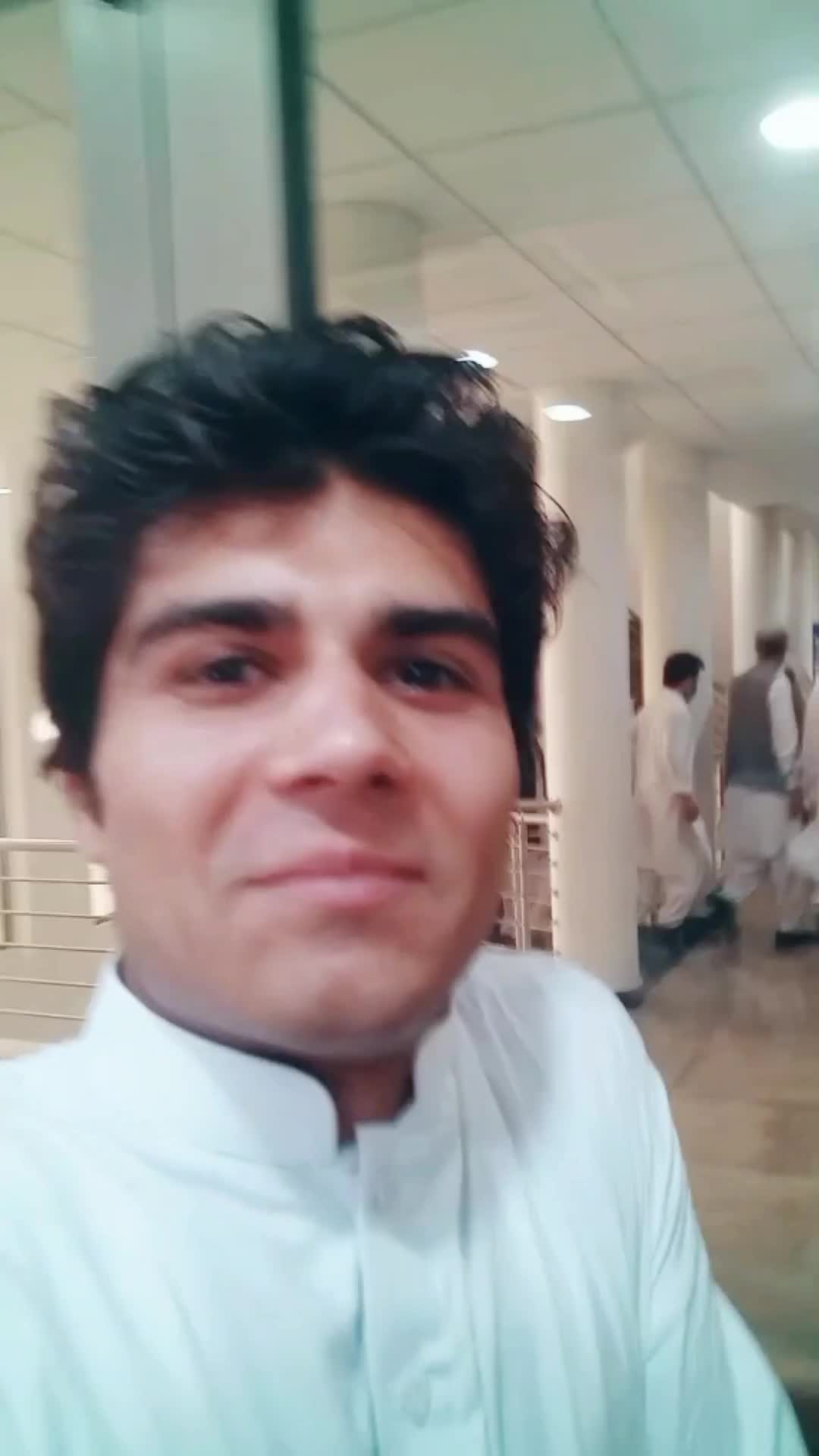 @Mehran khan 💫