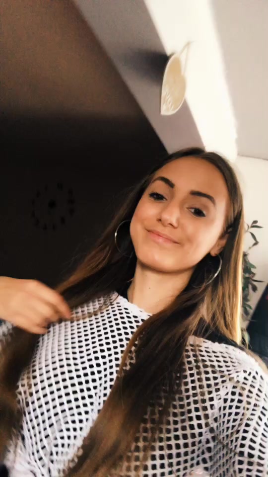@lívia virág