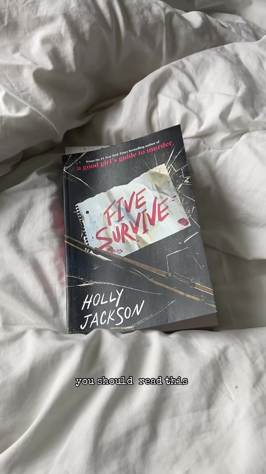 @๐ • read a book