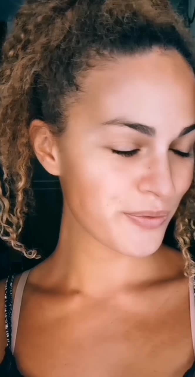 @micole_larosa