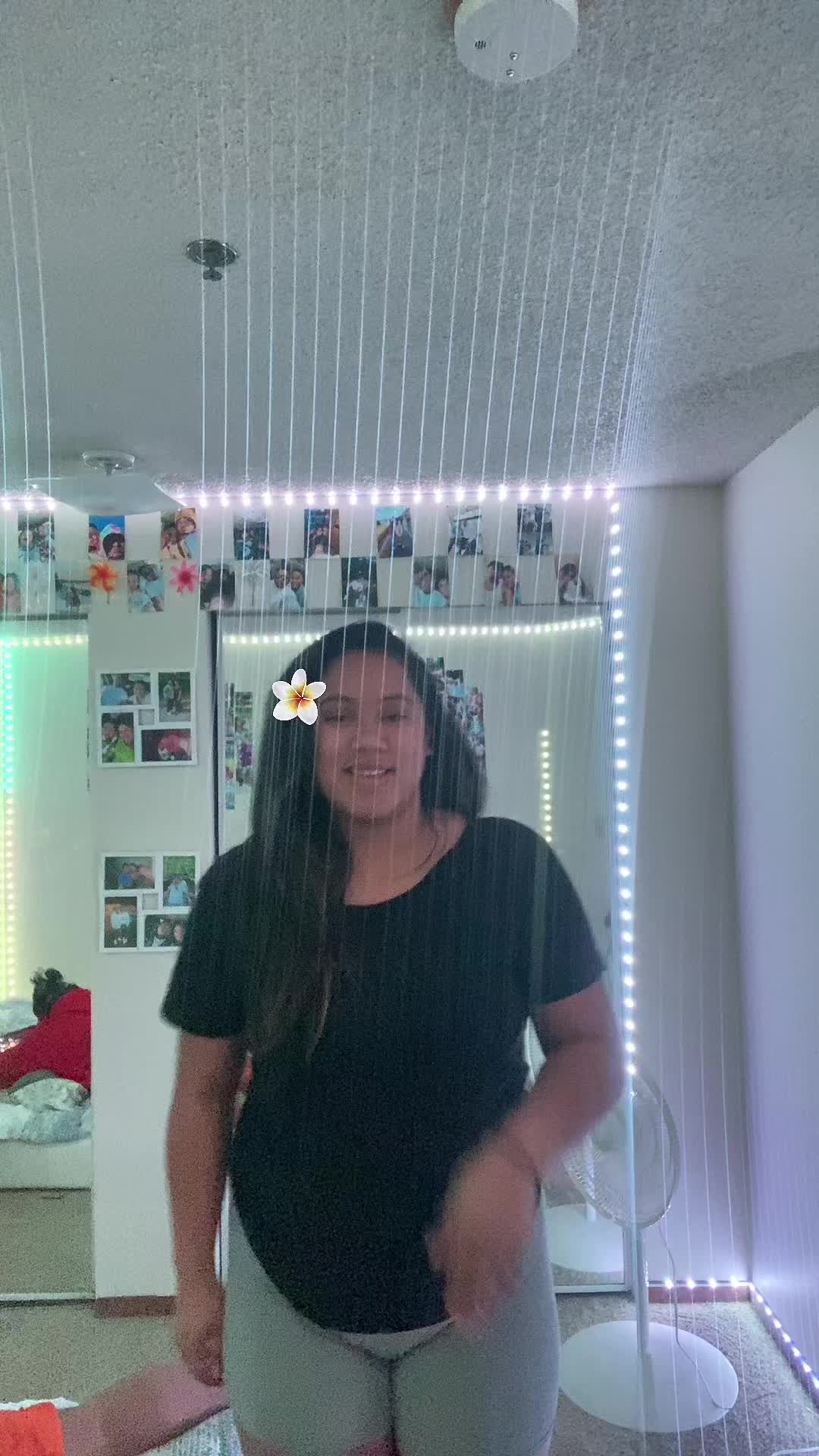 @Falenu'utupu Elizabe