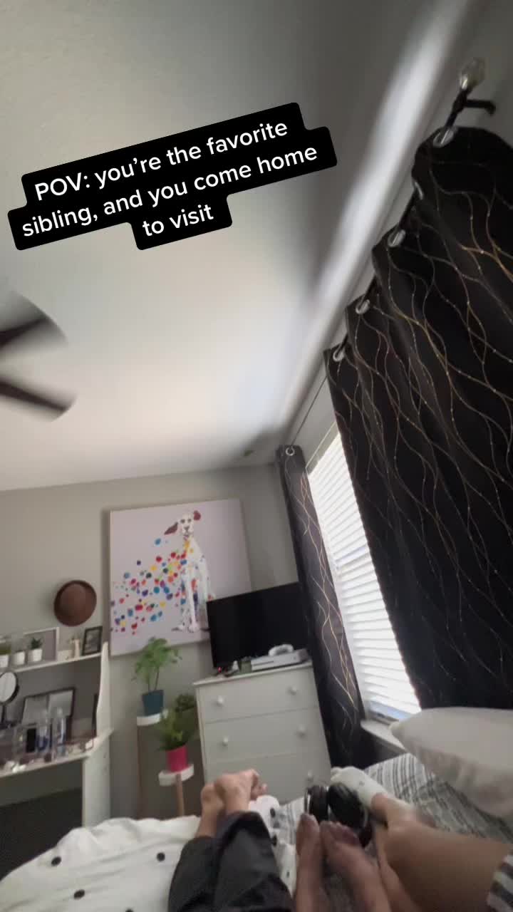 @Kaitlynisradddd
