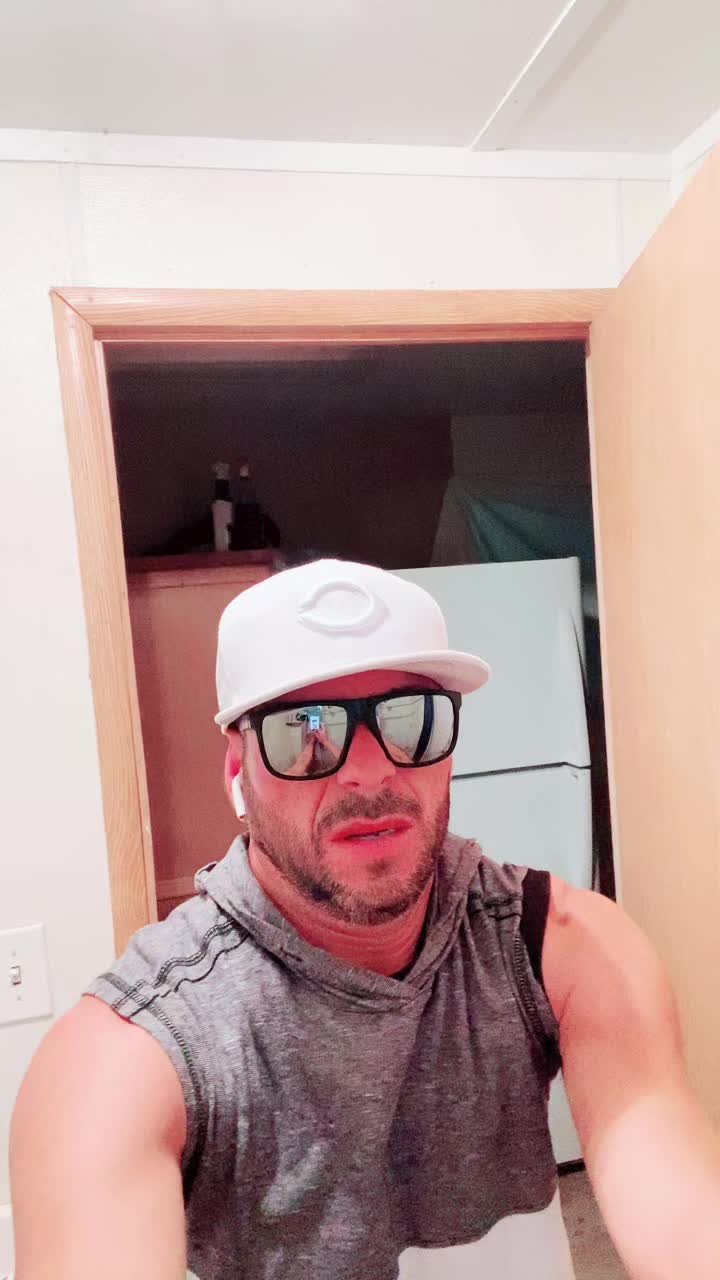 @user5562553799405
