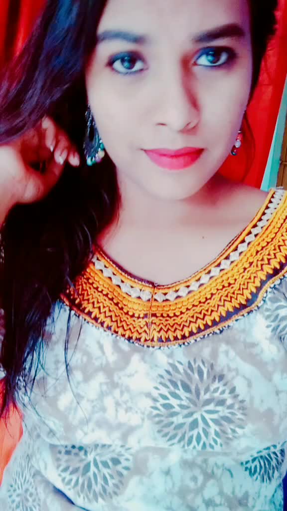 @꧁༺SHALINI༻꧂