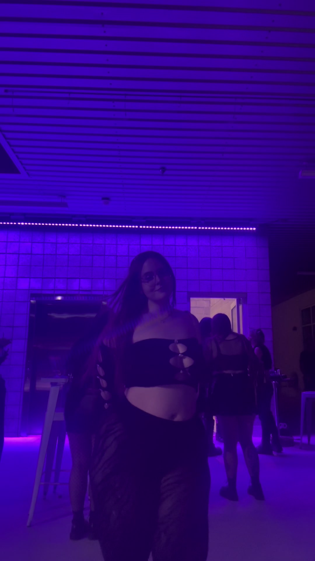 @Elle