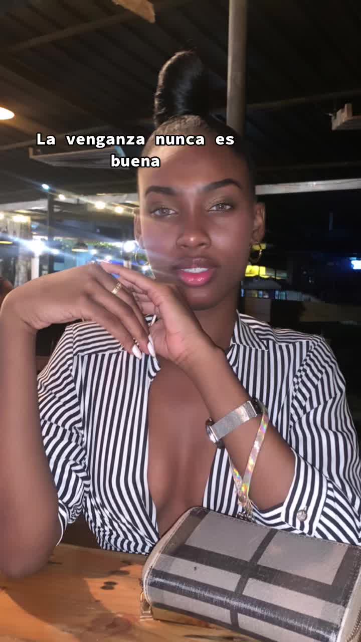 @𝓛𝓪 𝓢 💗