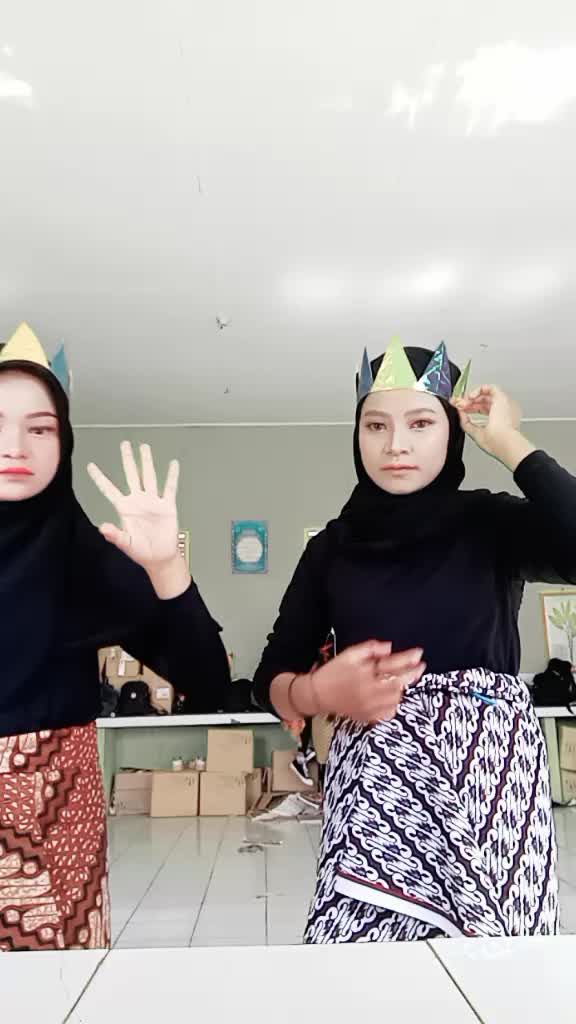 @aass__🩰ᥫ᭡