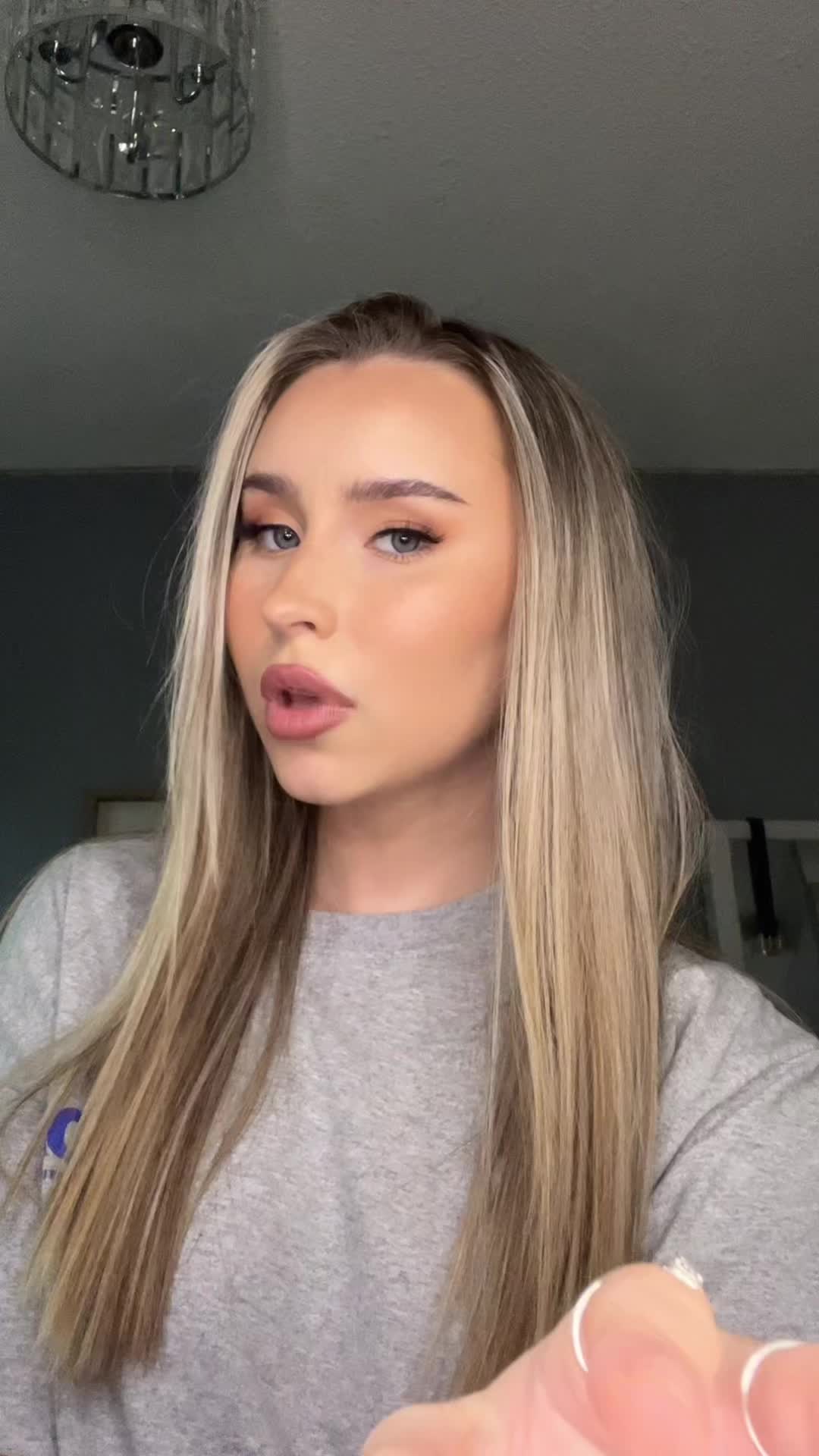 @Vivian Hicks