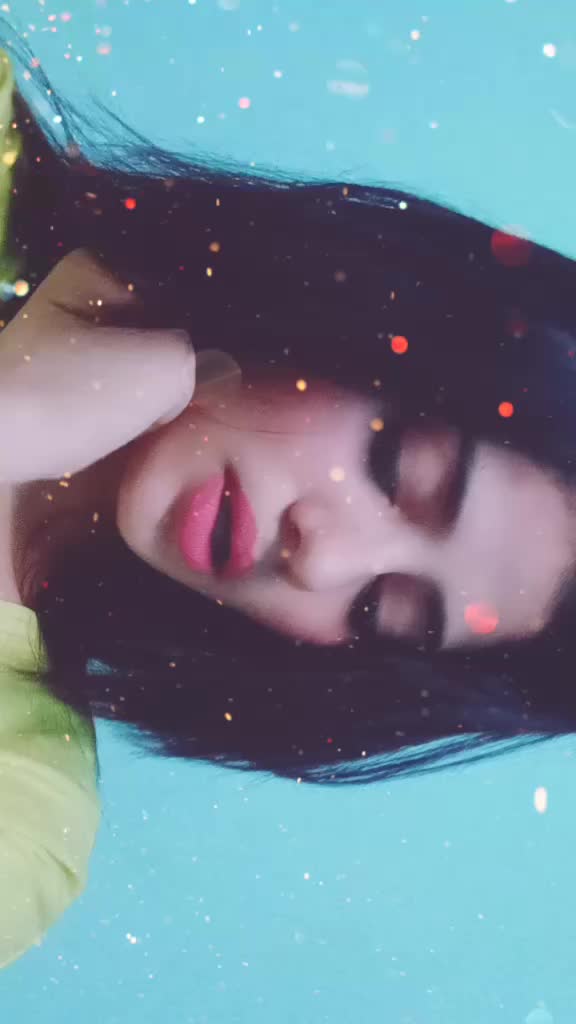 @Karina🦋