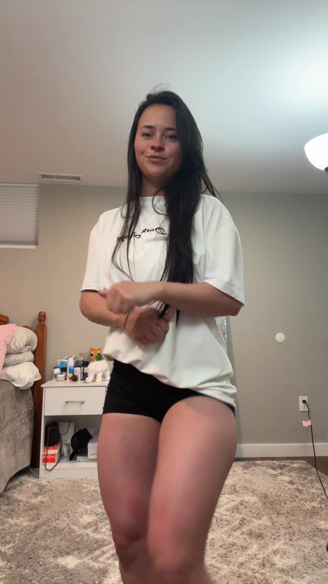 @Jheni