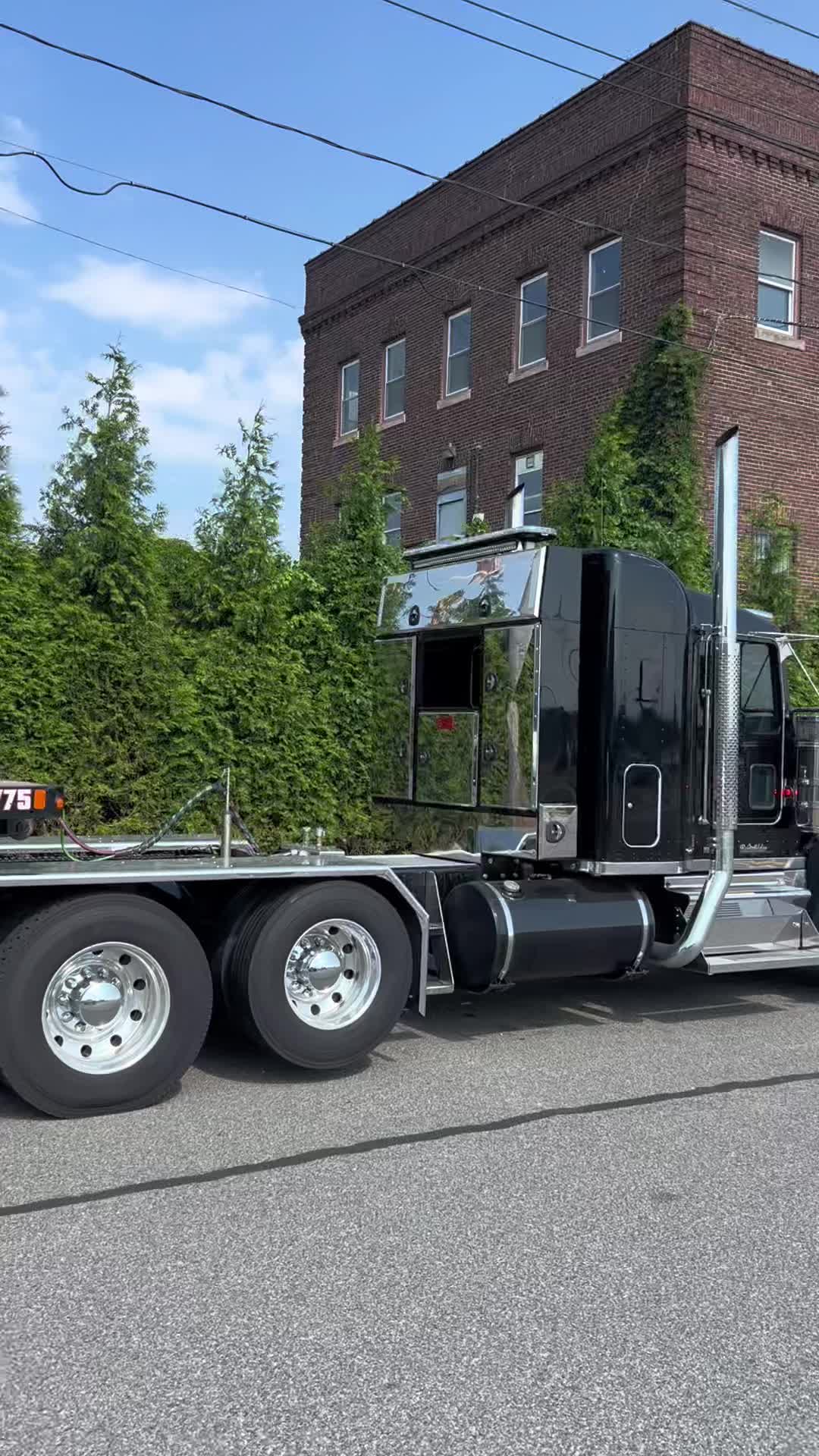 @Reinsfelder, Inc.
