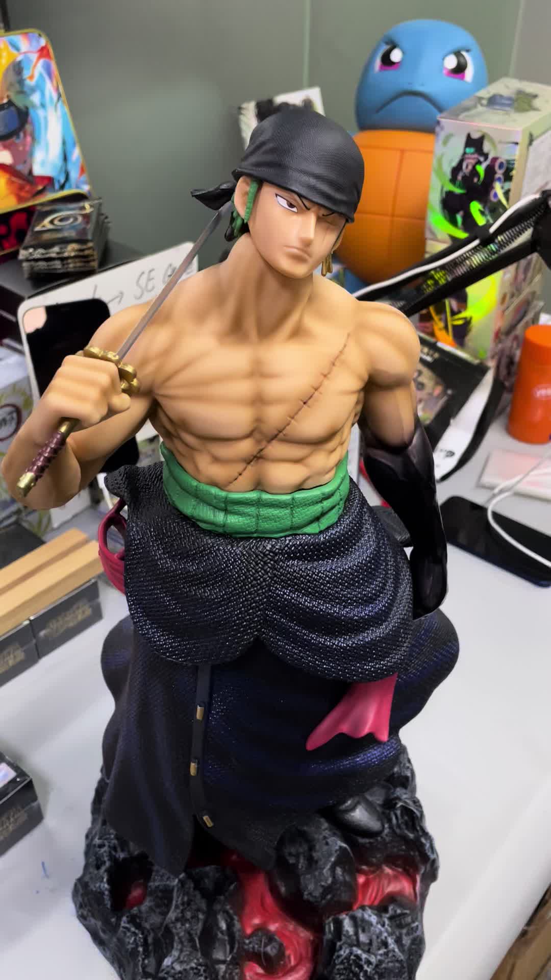 @Actionfigurestour