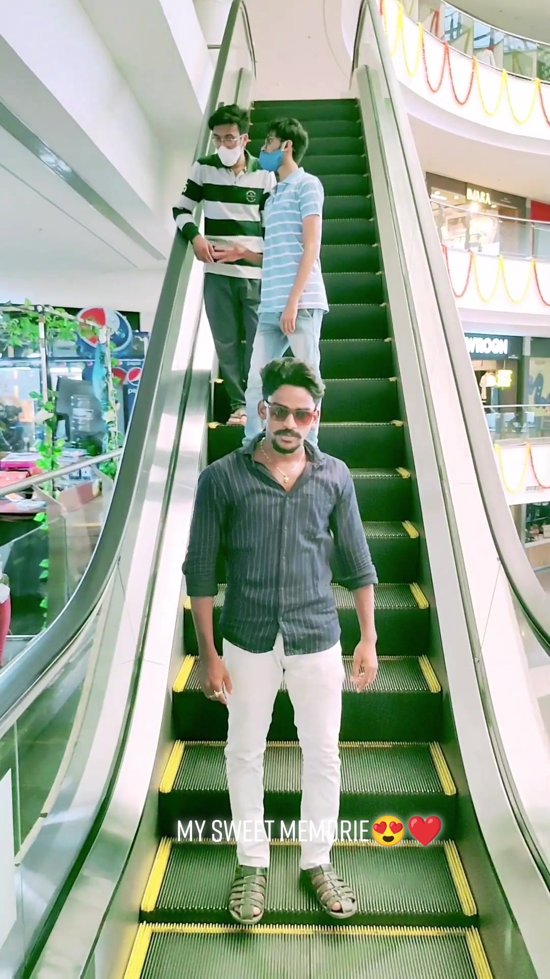 @Rithikravindra