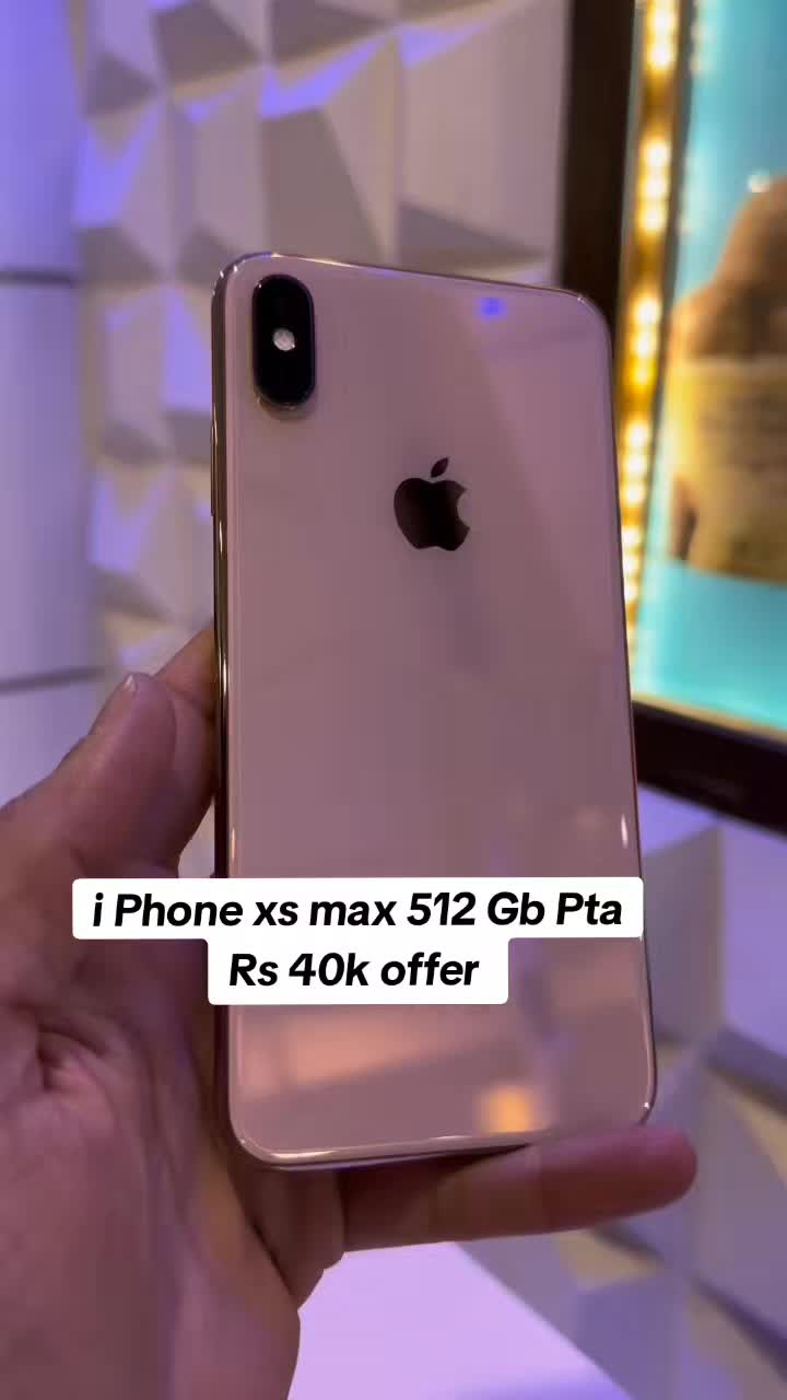 @Pak Apple Store
