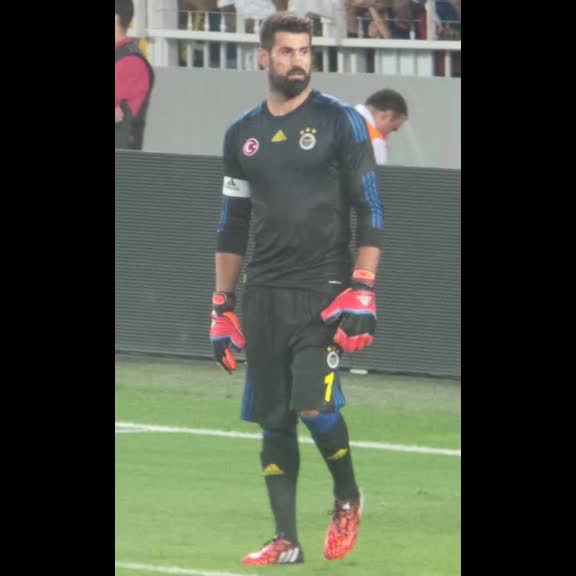 @Onur 💙💛