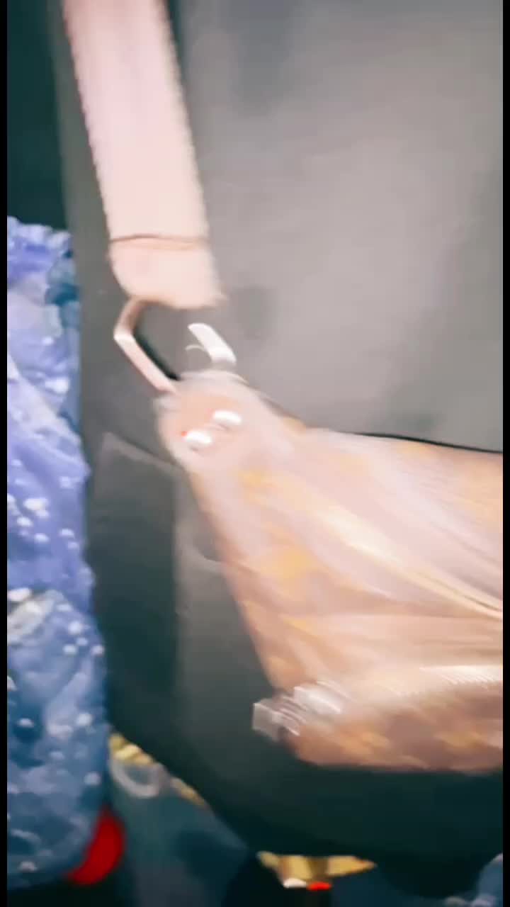 @issabarrybarry2