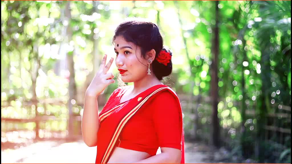@ধেমাজিৰে ছোৱালী