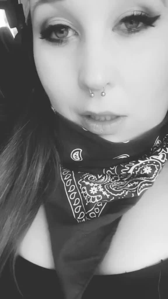 @xChaosQueenx3