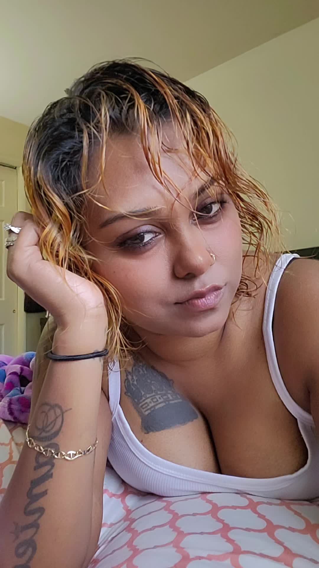 @👑SARAH♈️