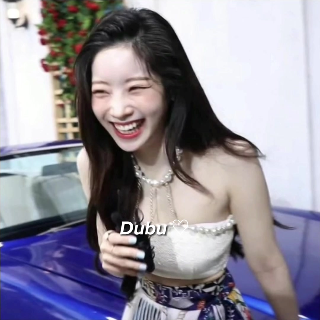@♥︎ julss (dubu’s gf)