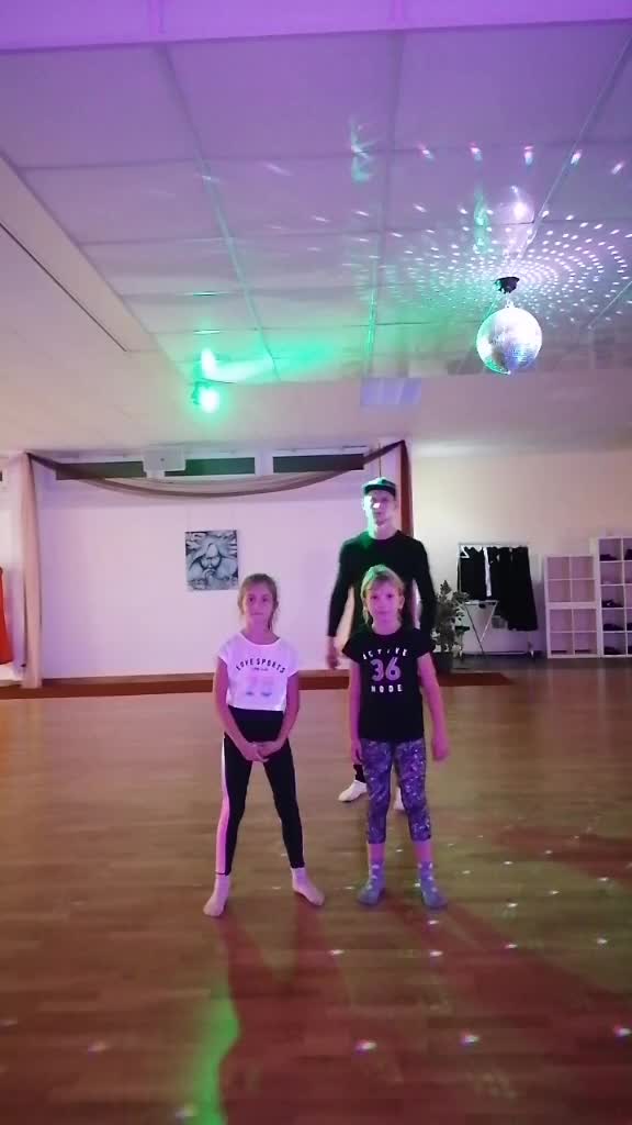 @Max 222