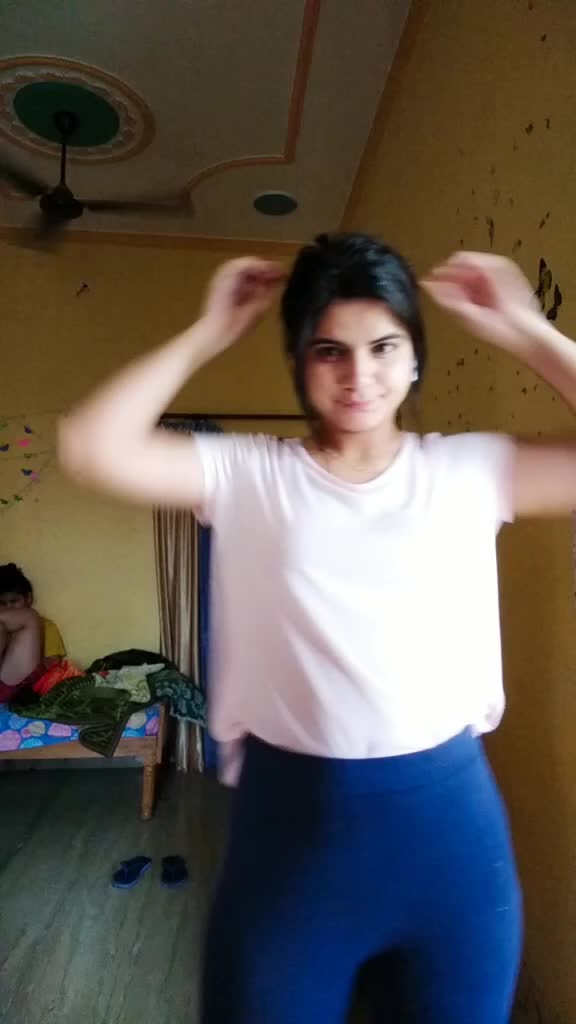 @maitreyee_rawat❣️
