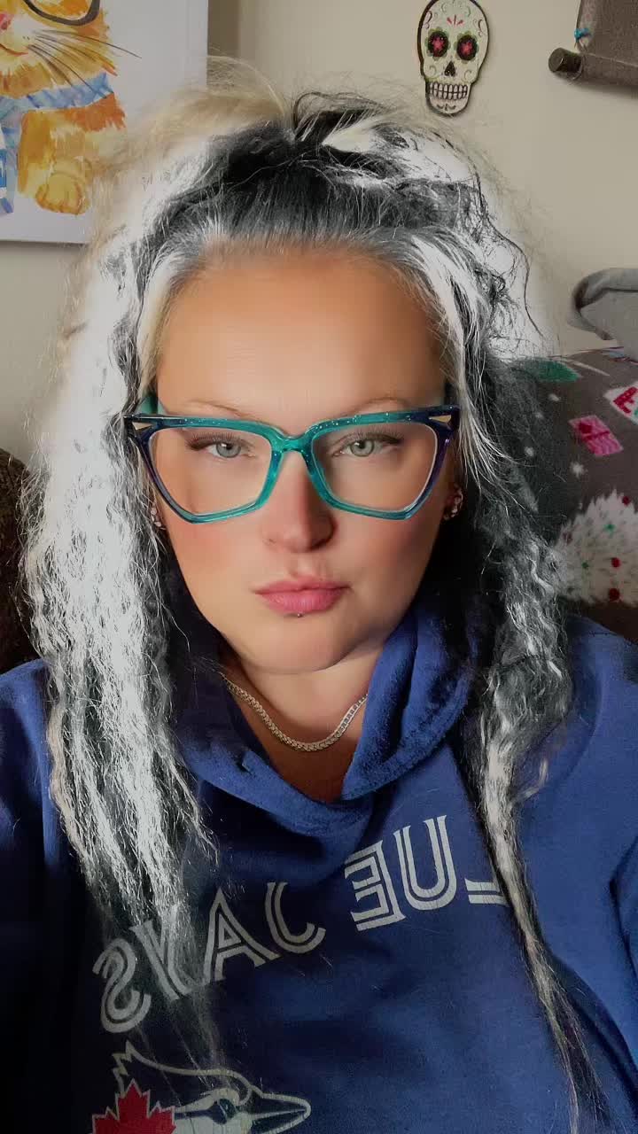 @🇨🇦 Melissa Z 🇨🇦