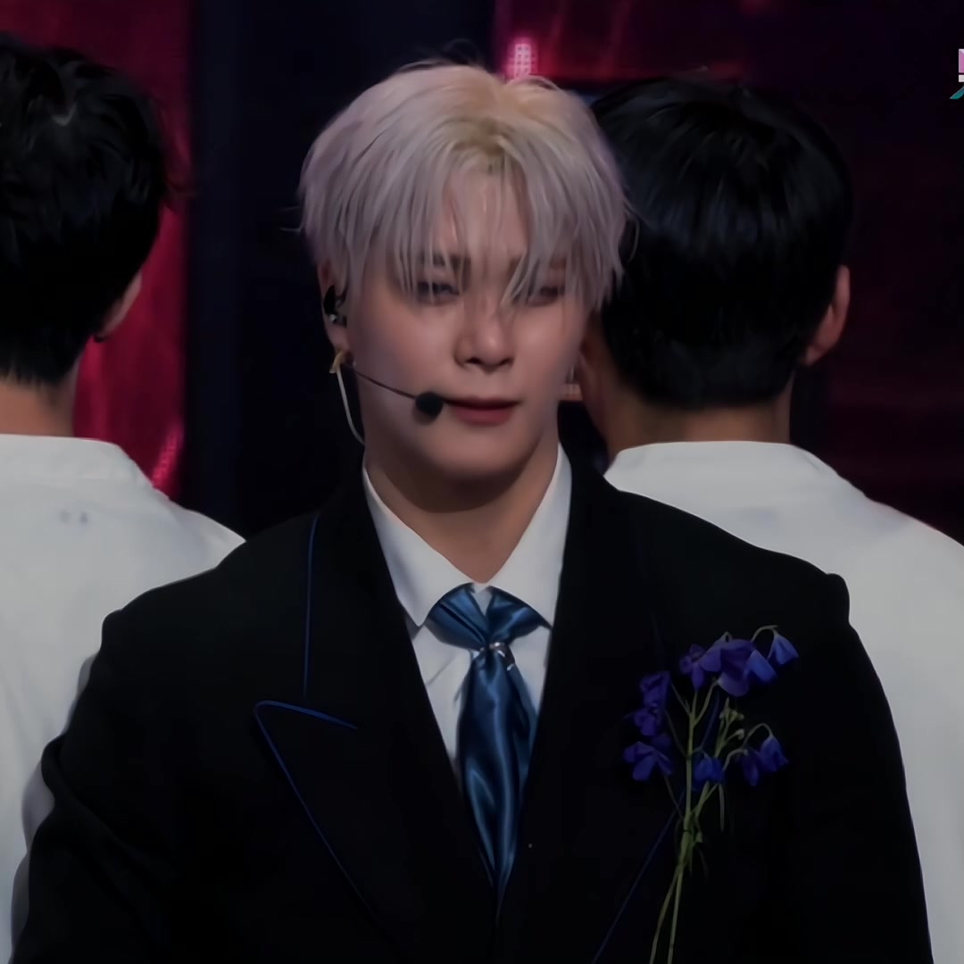 @🛐✨아스트로✨🛐