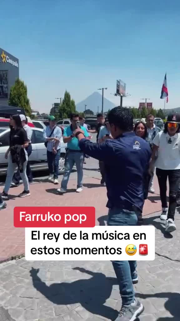 @CARLOS MART&Iacute;NEZ