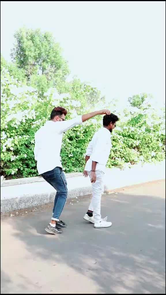 @♛ VAMSHI ♛
