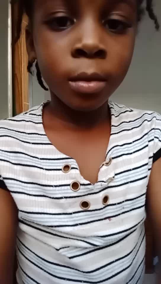 @danieshya