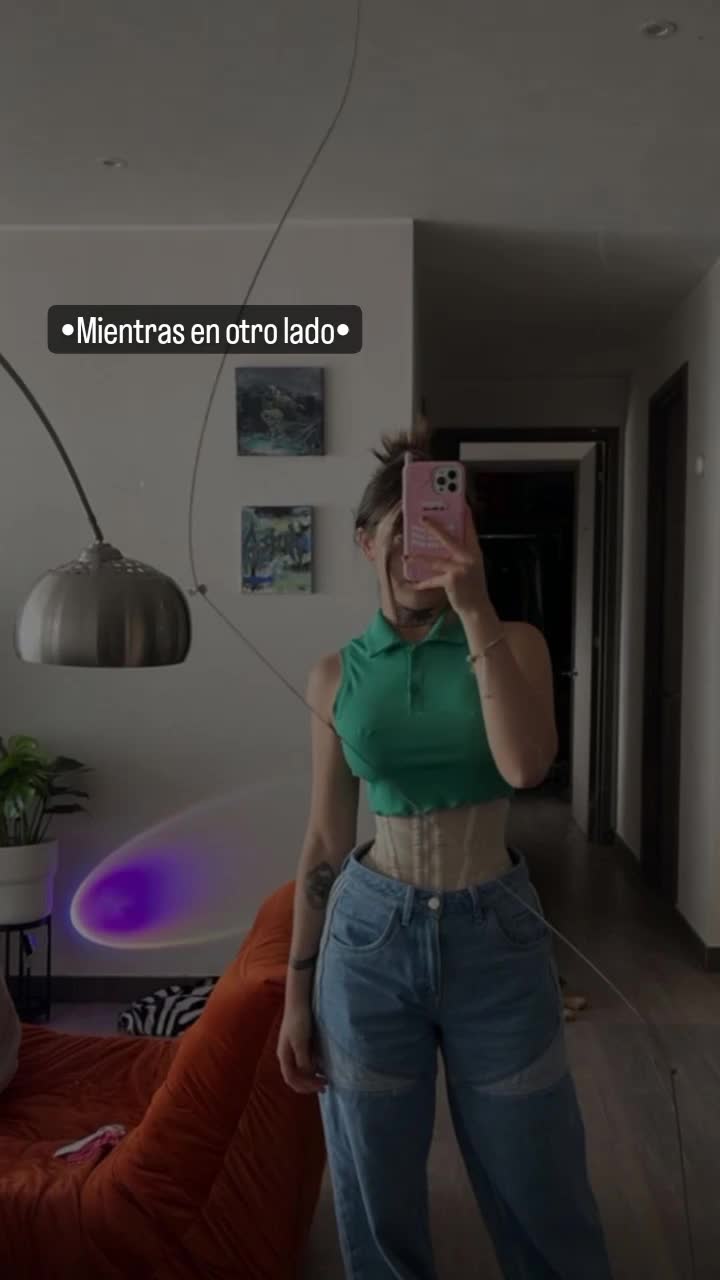@J<3👻💘