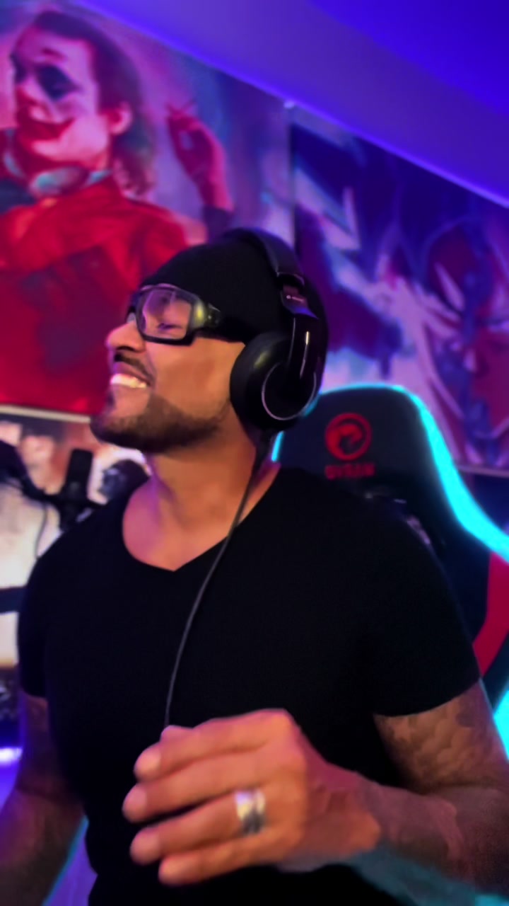 @Salvador Alas