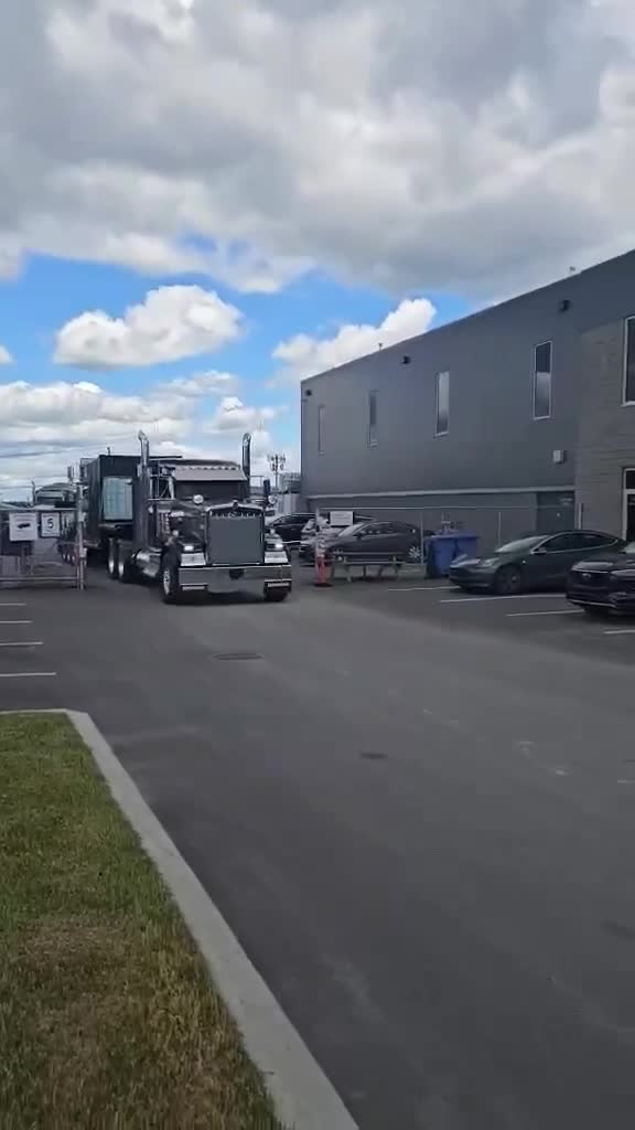 @Lajoie_Transport