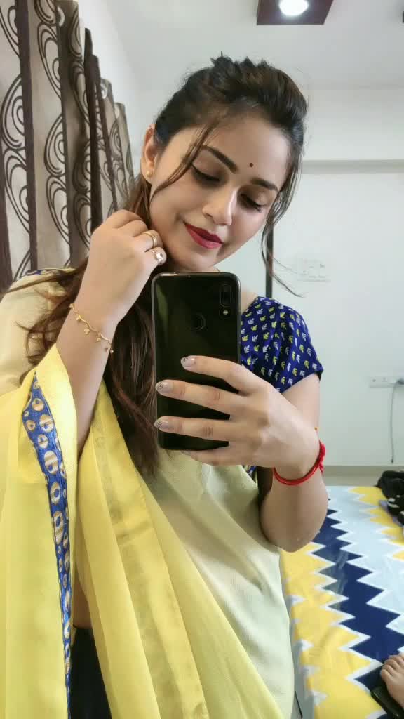@dhanu🖤