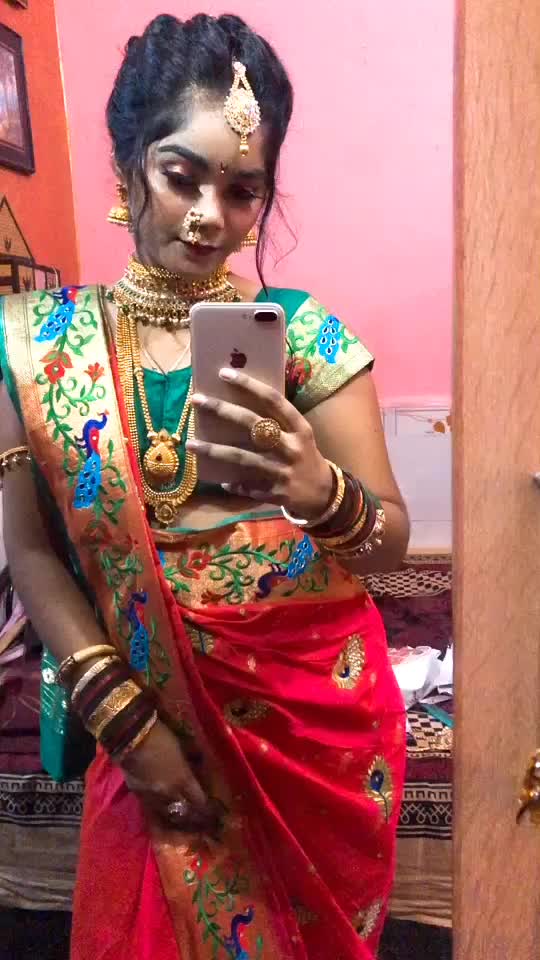 @👑 prajakta_Dhere 👑