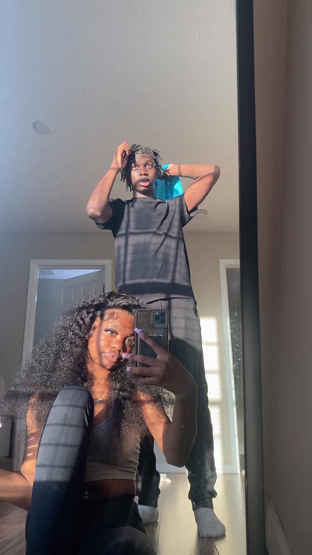@💋
