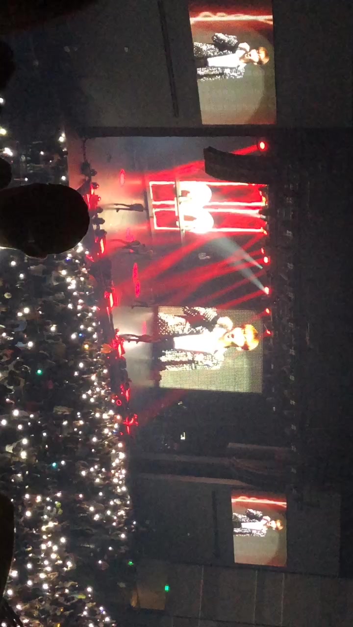 @🎃