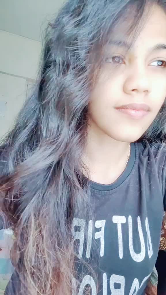 @thecurlygirl