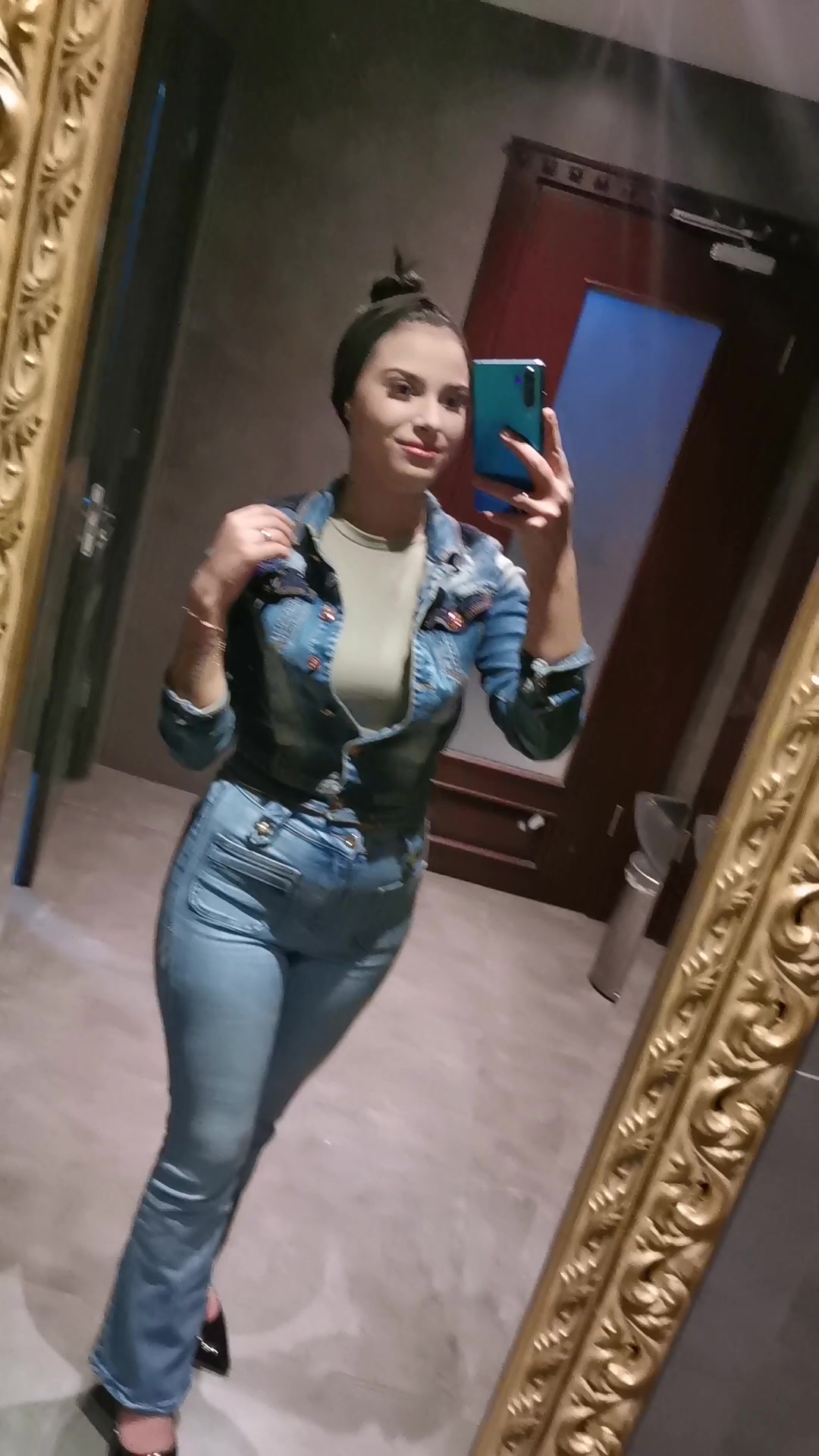@🦋Ani🦋