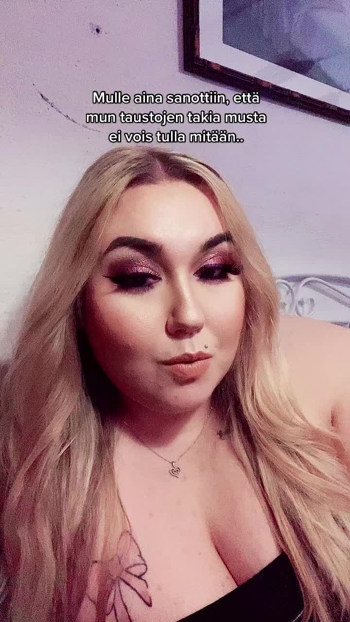 @christamonica 💋